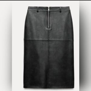 ZARARA VEGAN LEATHER SKIRT   Cruelty-Free